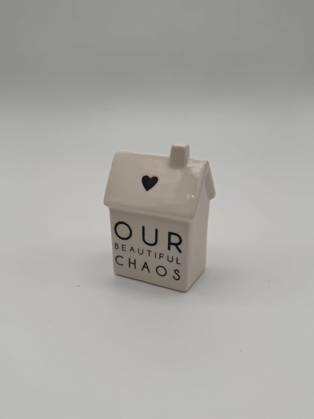 Porzellanhäuschen "Our Beautiful Chaos" 7 cm