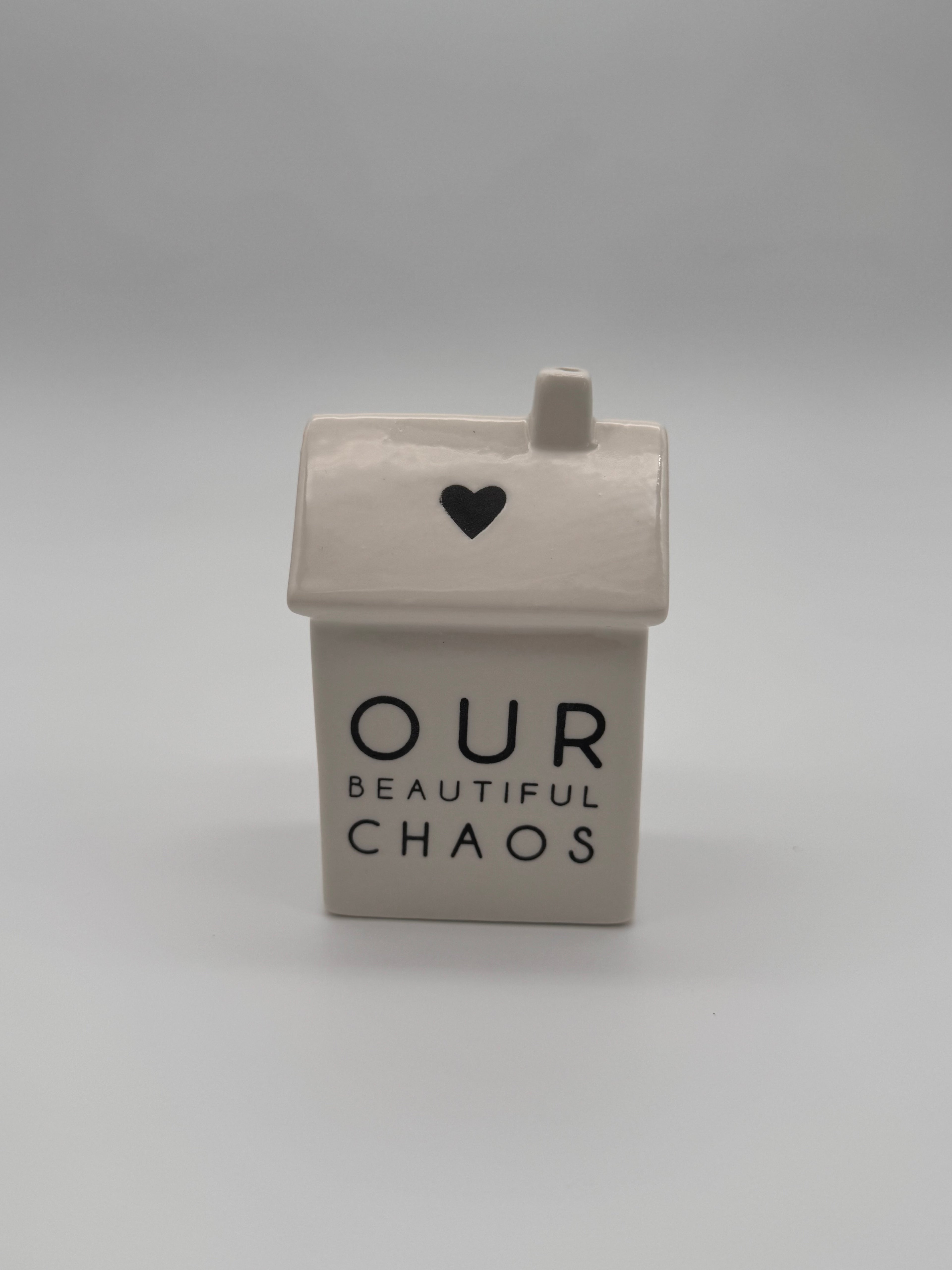 Porzellanhäuschen "Our Beautiful Chaos" 9 cm