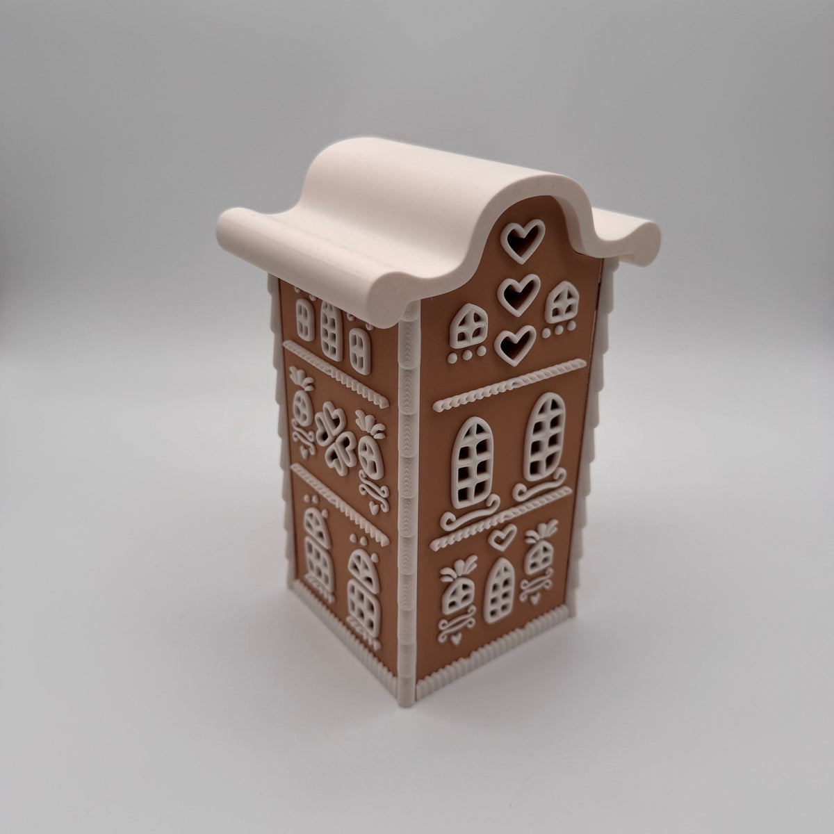 Lebkuchenhaus mit geschwungenem Dach – 3D-Druck