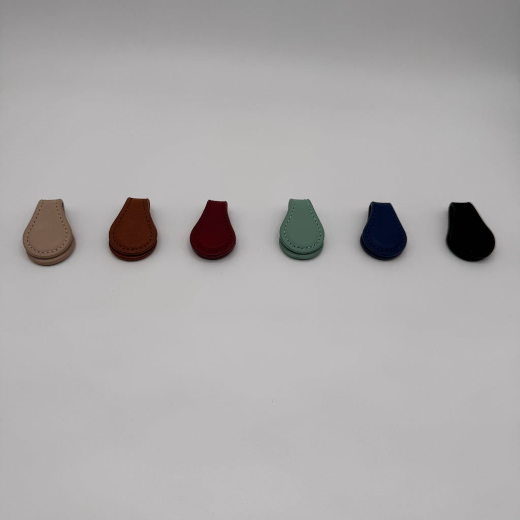 Magnet-Lesezeichen aus PU-Leder – personalisierbar