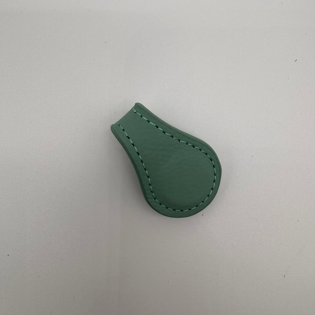 Magnet-Lesezeichen aus PU-Leder – personalisierbar