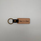 Schlüsselanhänger aus Holz & Kunstleder – personalisierbar