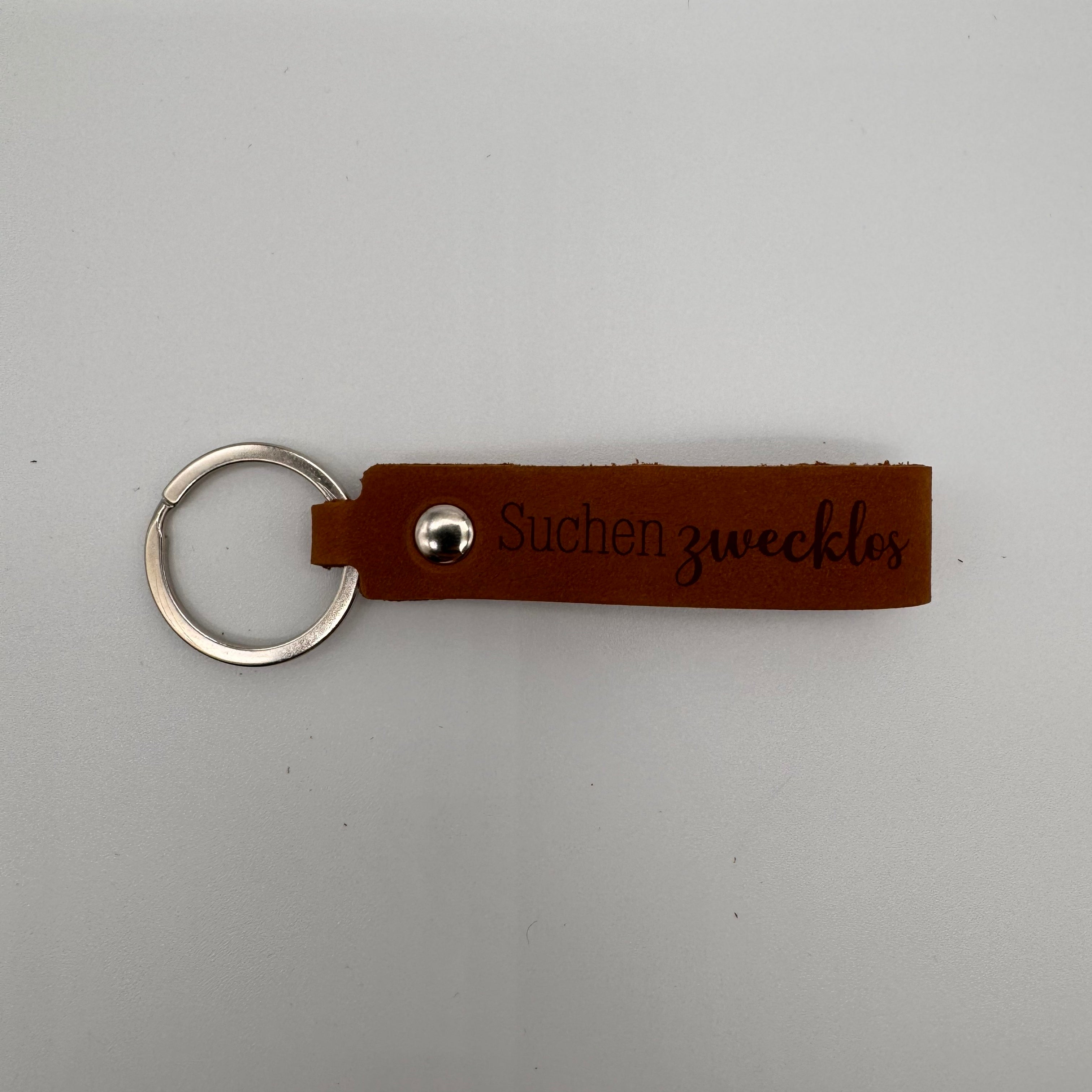 Schlüsselanhänger aus Echtleder braun – personalisierbar