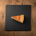 Schieferplatte Alex von oben mit Käsekuchen